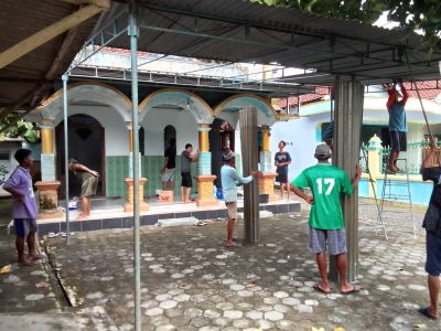 Kerja Bakti Masyarakat Desa Podourip Dalam Menyambut Bulan Ramadhan 